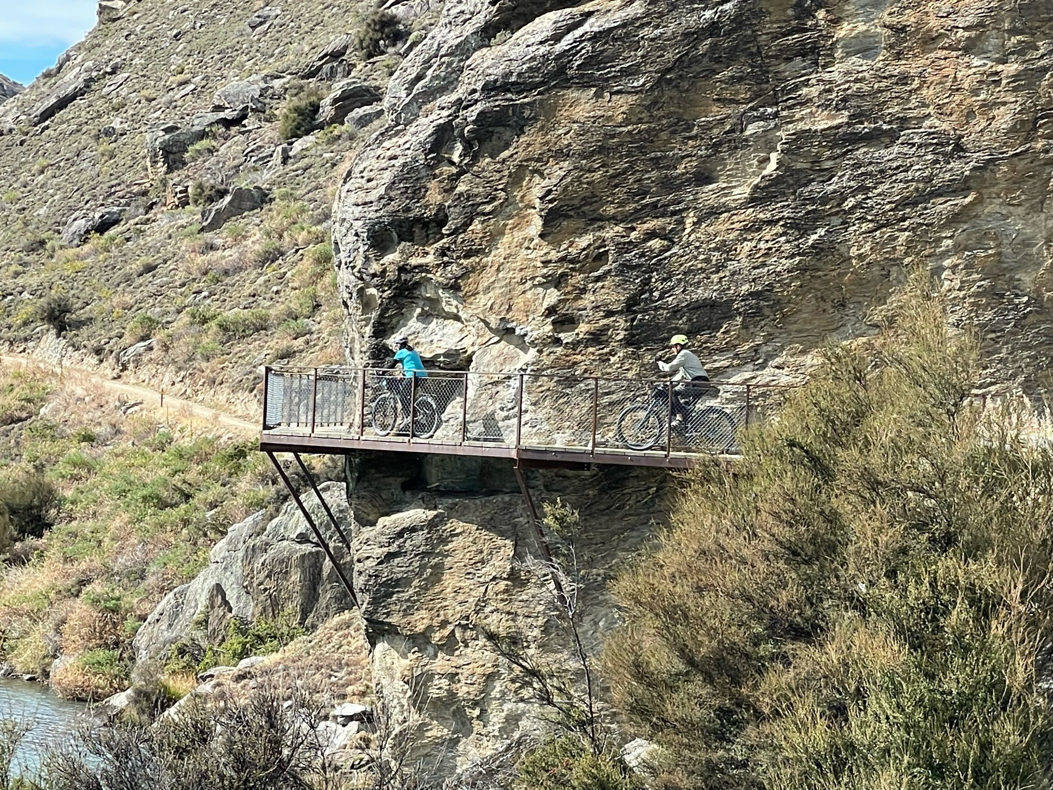 Lake Dunstan Bike Trail